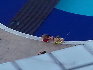 3 महिलाओं पर the पूल non-nude - हिस्सा ii, डर्टी फ़िल्म 4b